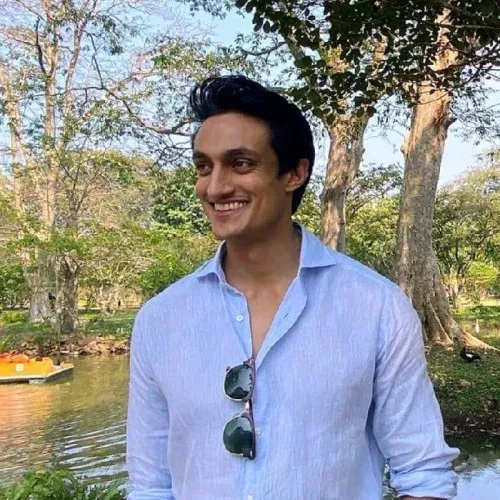 Roshan Salgado D'Arcy